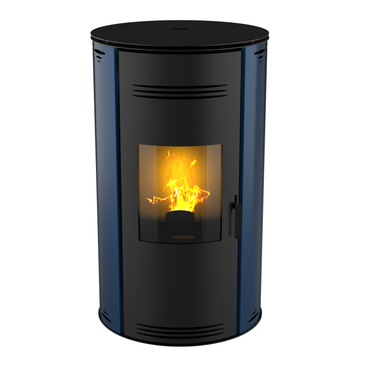 Poêle à granulés Sph'R bleu océan de MORVAN, puissance modulable de 3,5 à 8,3 kW, rendement de 92 %. Équipé d'une télécommande avec thermostat d'ambiance pour un contrôle automatique de la température. Design moderne avec système de triple combustion et bougie en cristal de quartz pour un allumage rapide et une consommation d'énergie réduite.