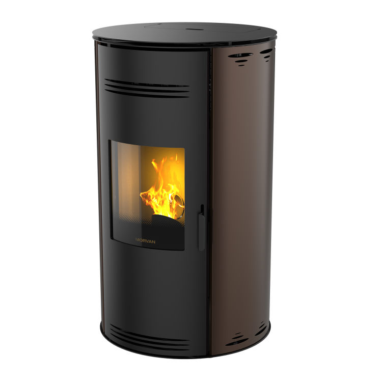 Poêle à granulés Sph'R bronze de MORVAN, puissance modulable de 3,5 à 8,3 kW, rendement de 92 %. Équipé d'une télécommande avec thermostat d'ambiance pour un contrôle automatique de la température. Design moderne avec système de triple combustion et bougie en cristal de quartz pour un allumage rapide et une consommation d'énergie réduite.